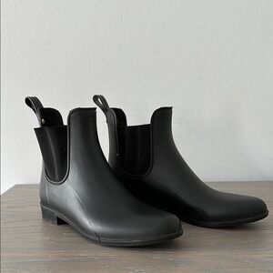 Sam Edelman Tinsley Chelsea Boots